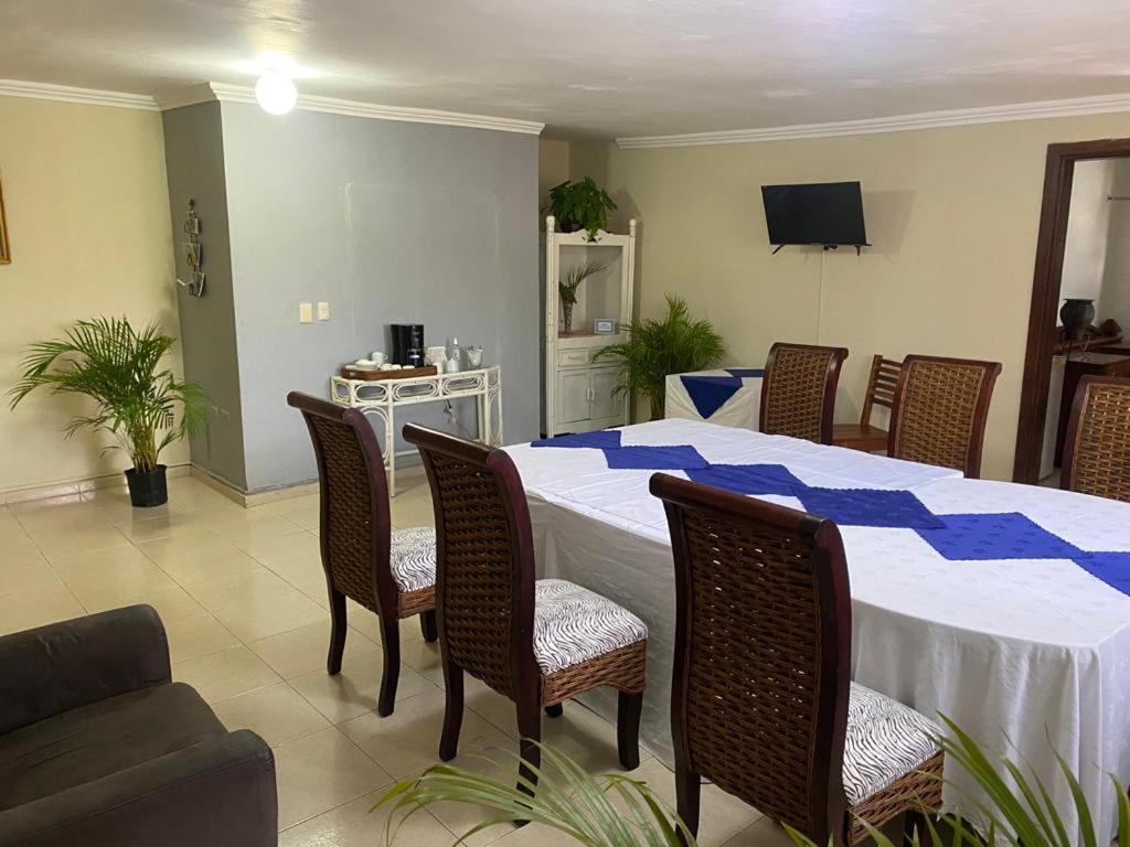 Hotel Boutique Simona 라로마나 외부 사진